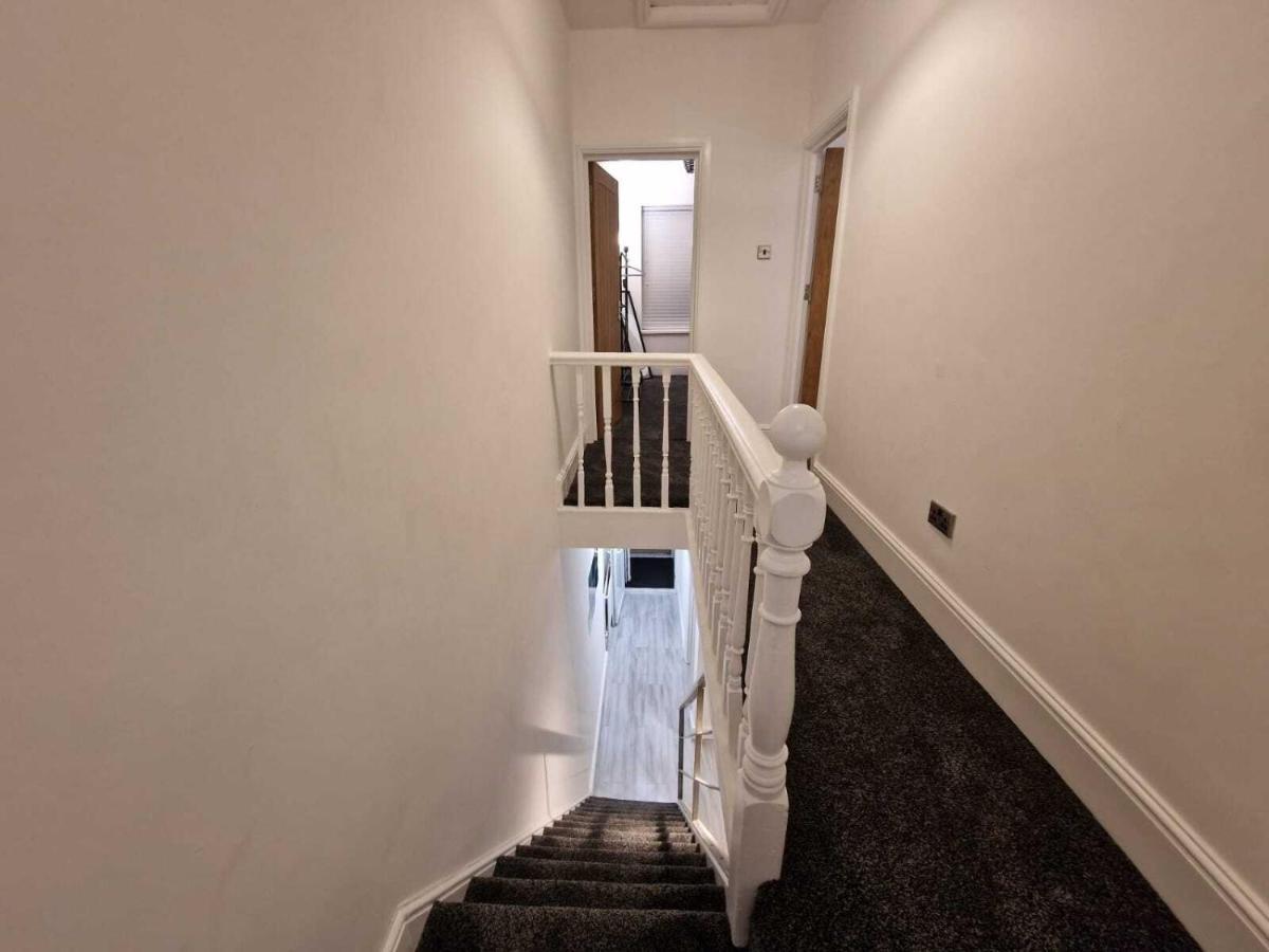 卡迪夫 Cyfarthfa House酒店 外观 照片